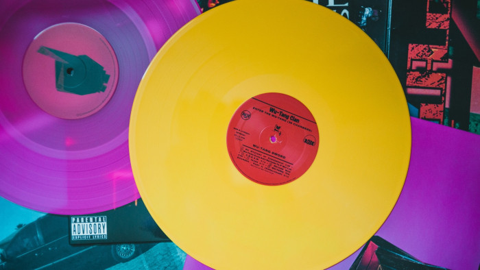 How to buy and sell vinyl records for a profit